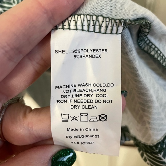 NWOT Green Tiered Sundress - Picture 5 of 8